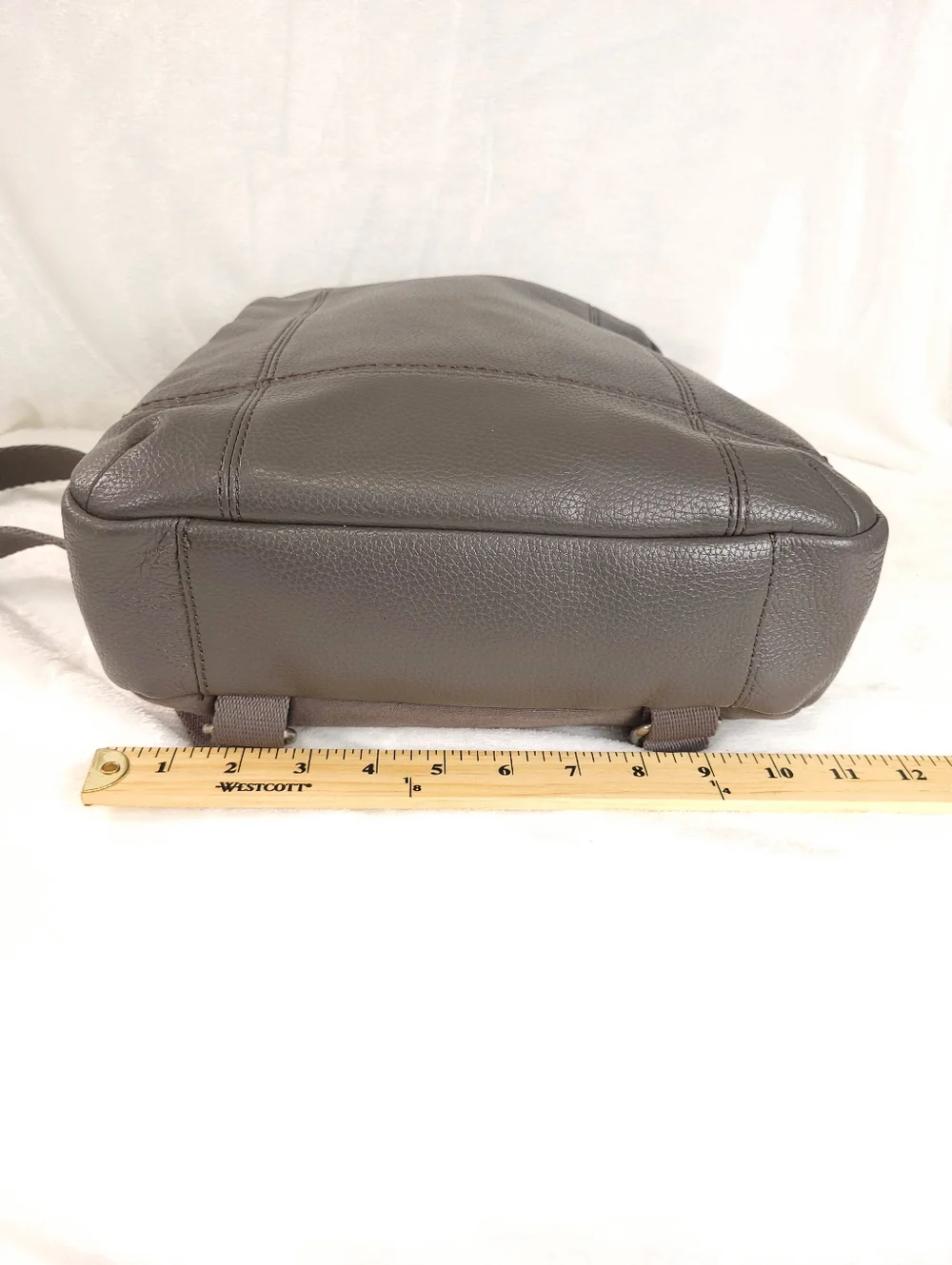 The Sak De Young Backpack in Leather Gray